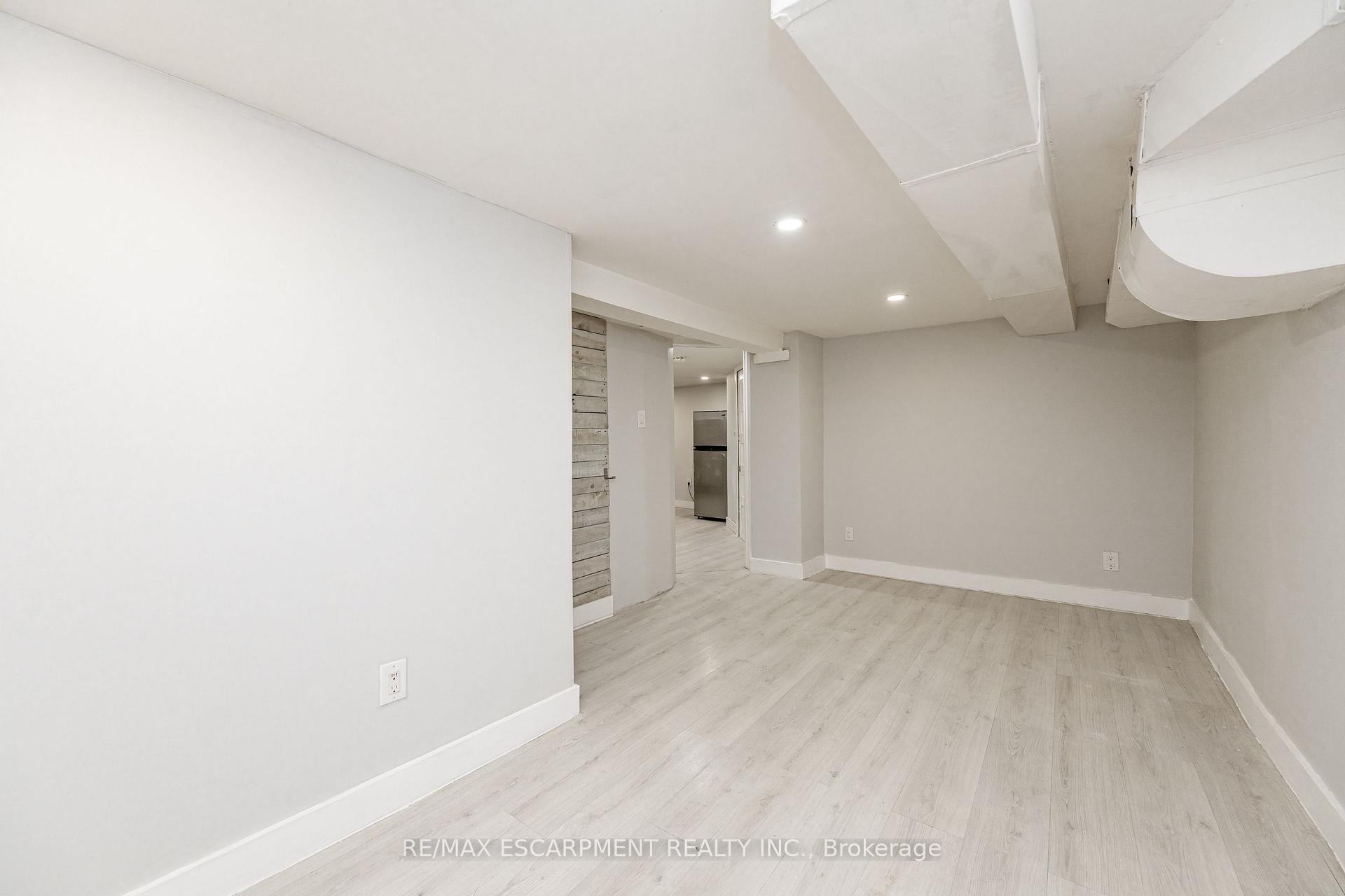 Photo 29 of 388 Wilson Street, Hamilton, Landsdale — HOMEH