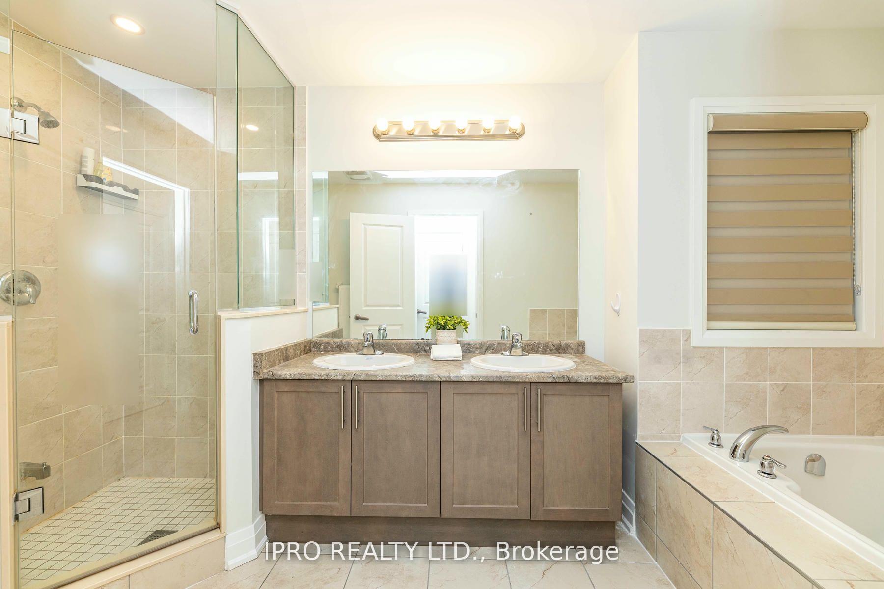 Photo 20 of 7 Dalbeattie Drive, Brampton, Bram West — HOMEH
