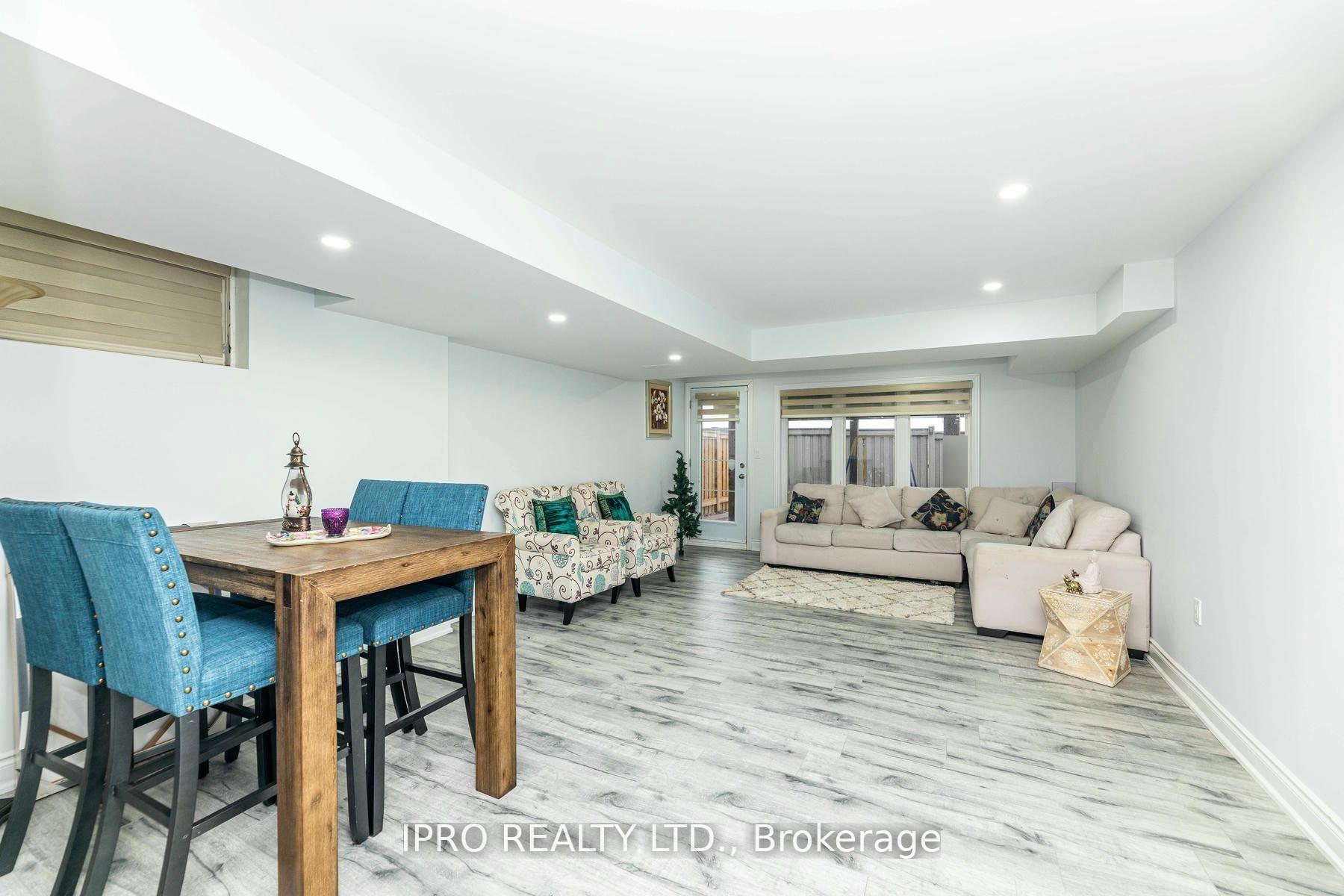 Photo 30 of 7 Dalbeattie Drive, Brampton, Bram West — HOMEH