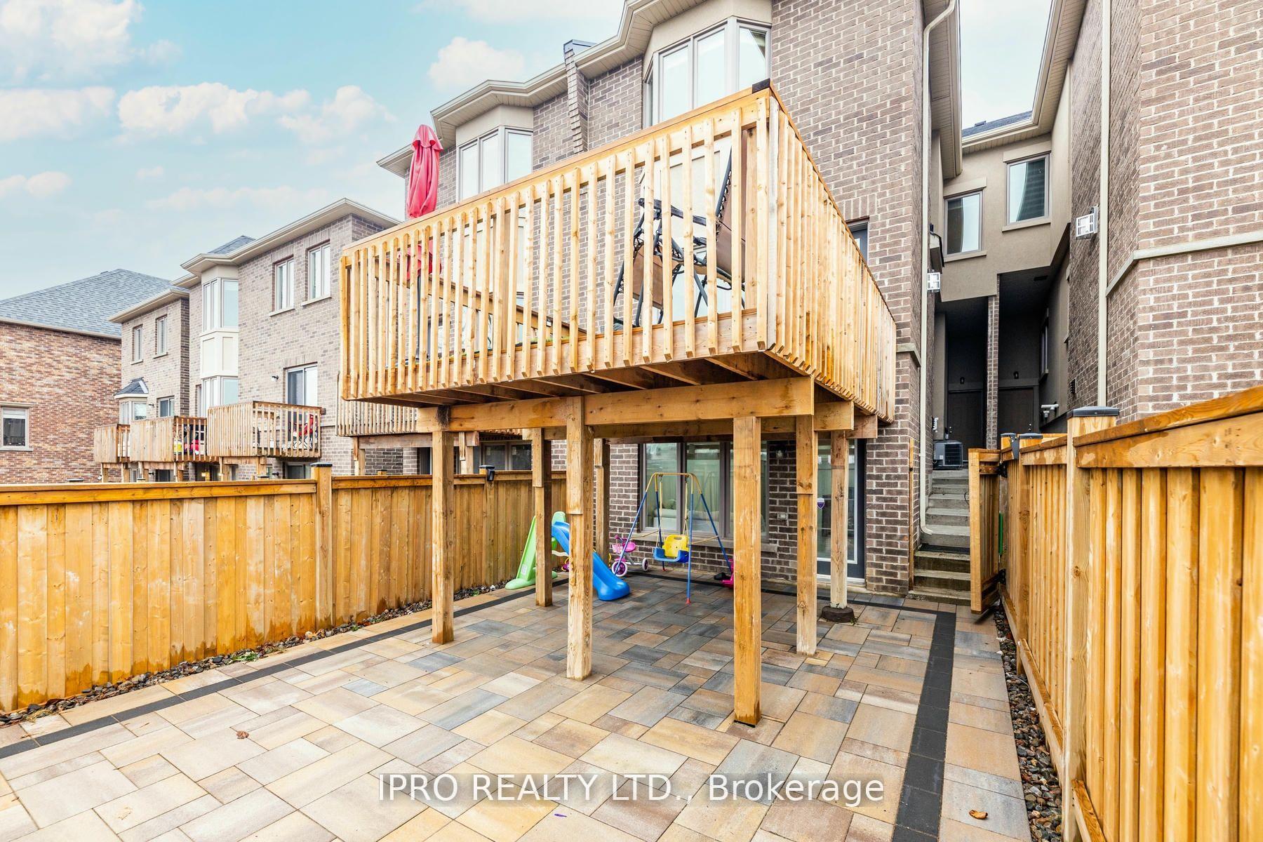Photo 36 of 7 Dalbeattie Drive, Brampton, Bram West — HOMEH