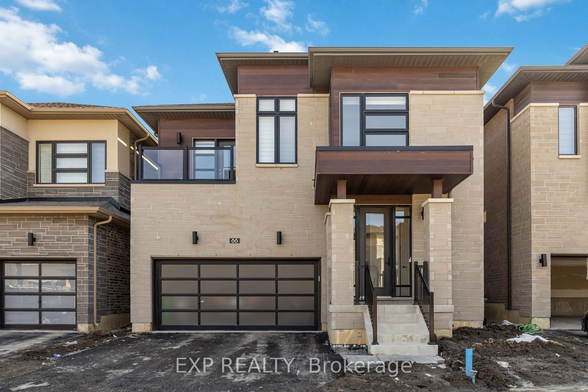 Photo 2 of 86 Claremont Drive, Brampton, Sandringham-Wellington North — HOMEH
