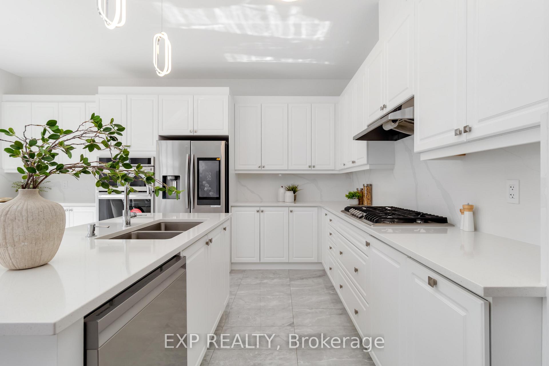 Photo 15 of 86 Claremont Drive, Brampton, Sandringham-Wellington North — HOMEH
