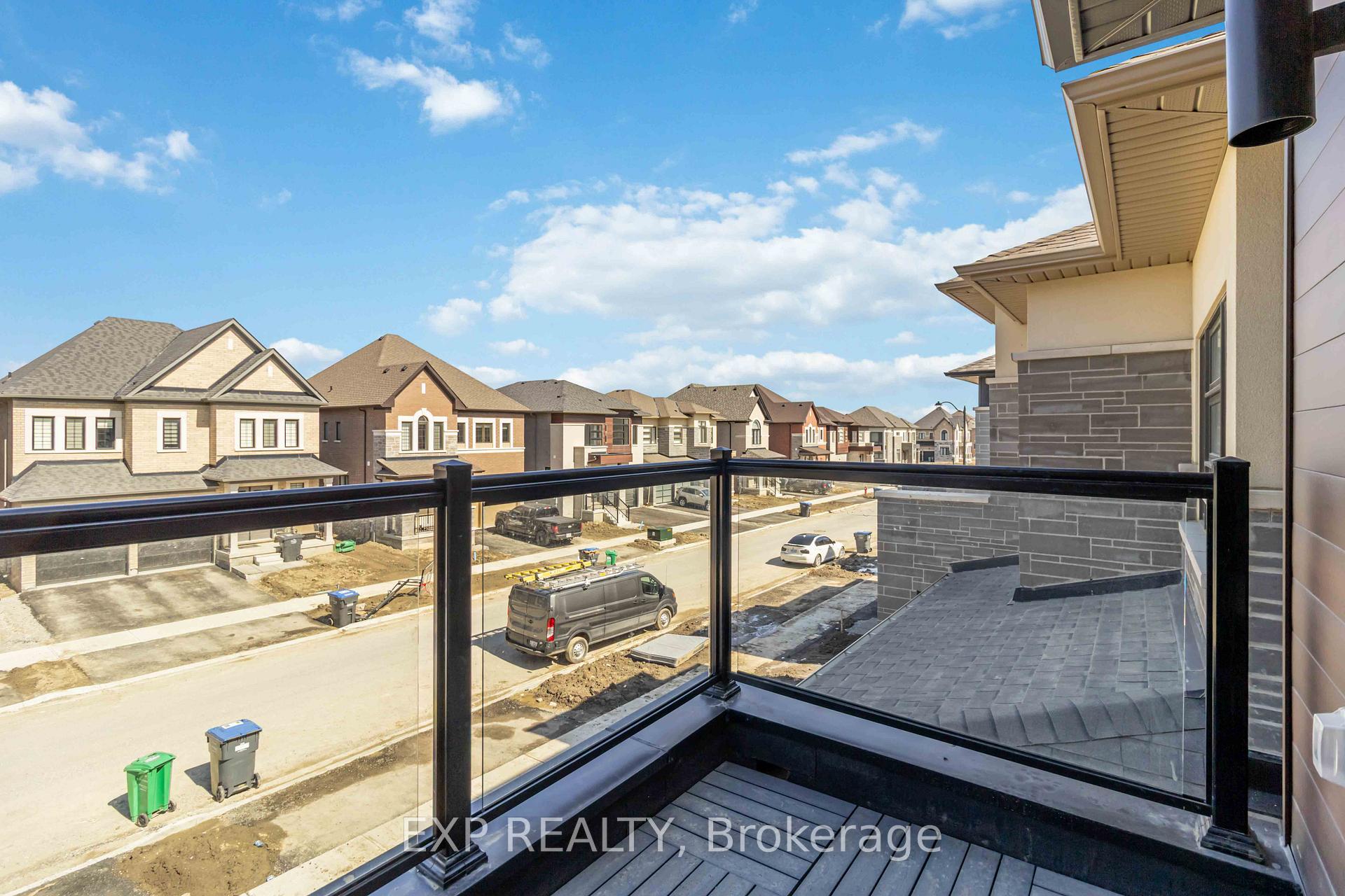 Photo 46 of 86 Claremont Drive, Brampton, Sandringham-Wellington North — HOMEH
