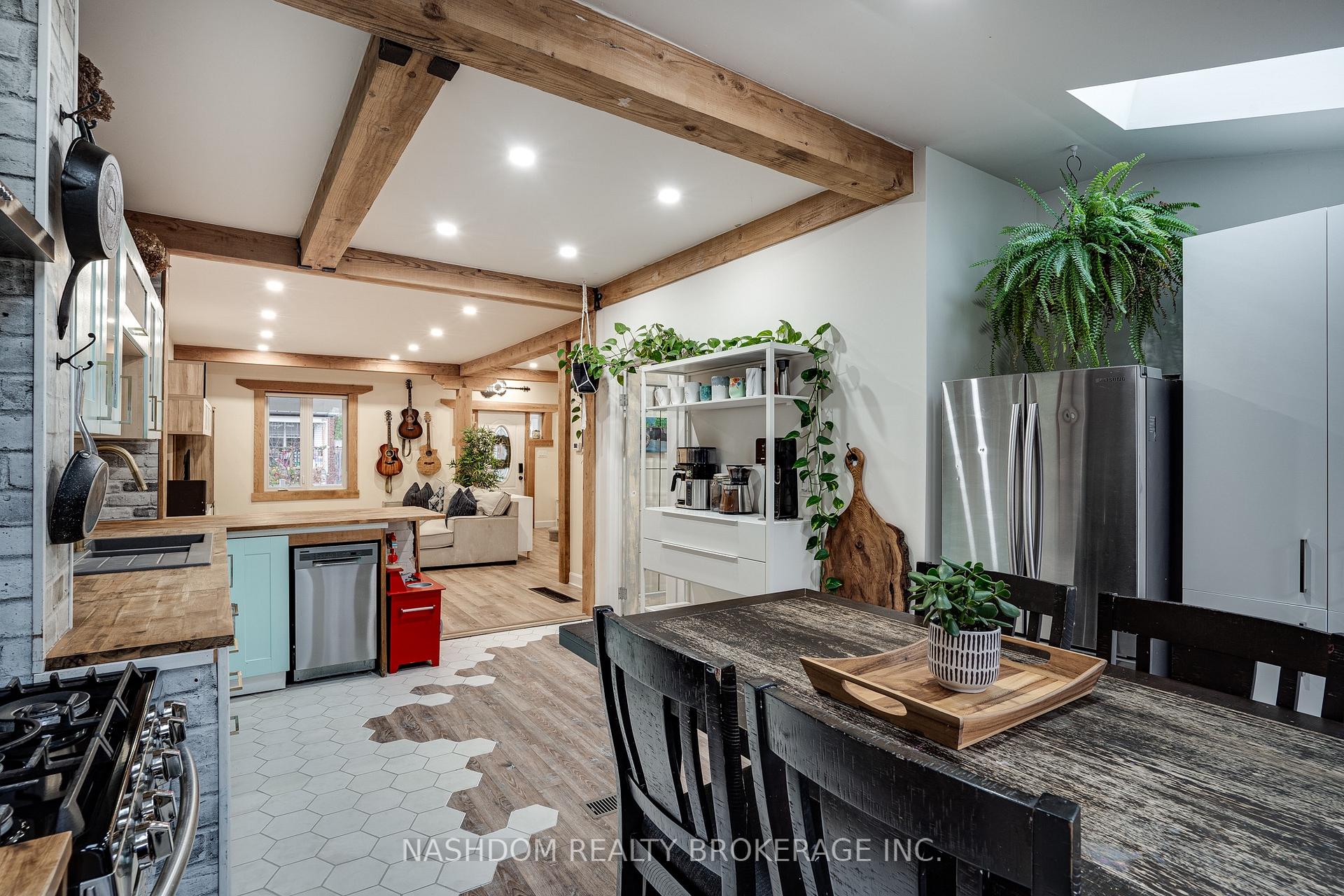 Photo 12 of 157 East 19th Street, Hamilton, Inch Park — HOMEH