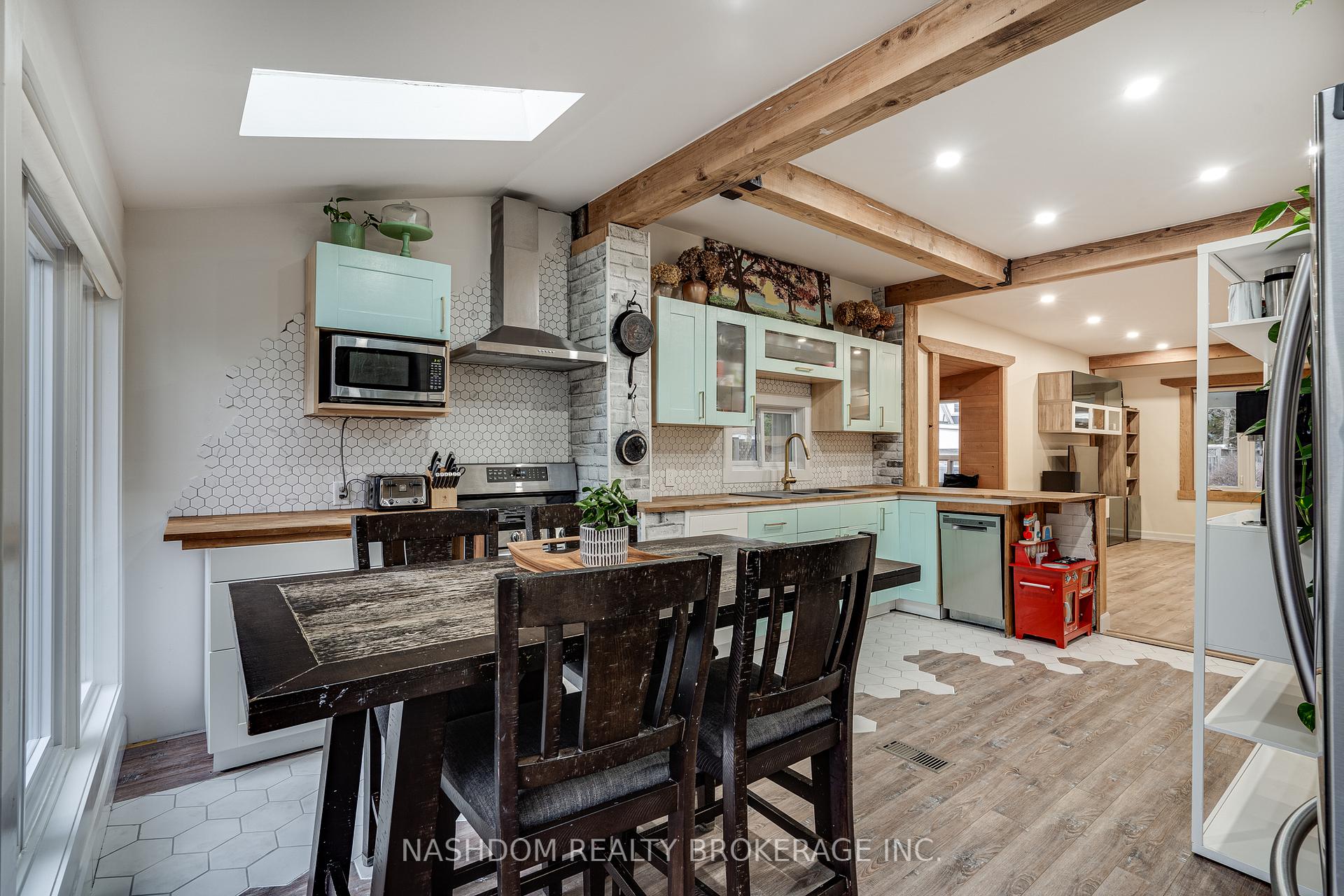 Photo 15 of 157 East 19th Street, Hamilton, Inch Park — HOMEH
