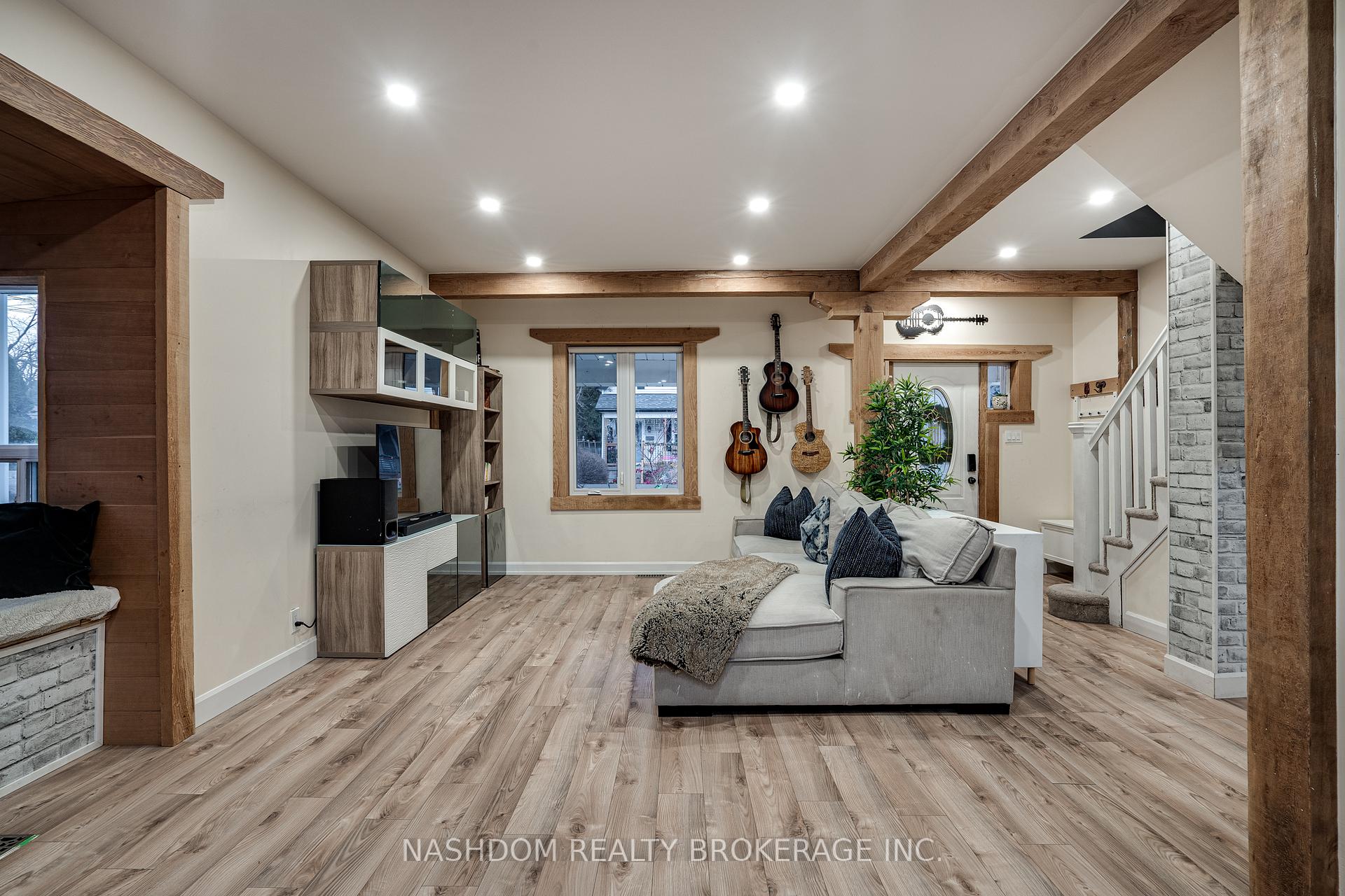 Photo 29 of 157 East 19th Street, Hamilton, Inch Park — HOMEH