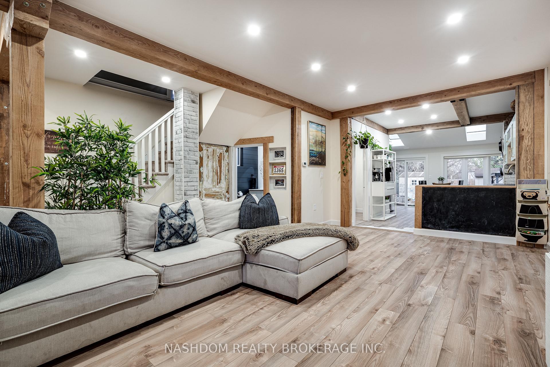 Photo 34 of 157 East 19th Street, Hamilton, Inch Park — HOMEH