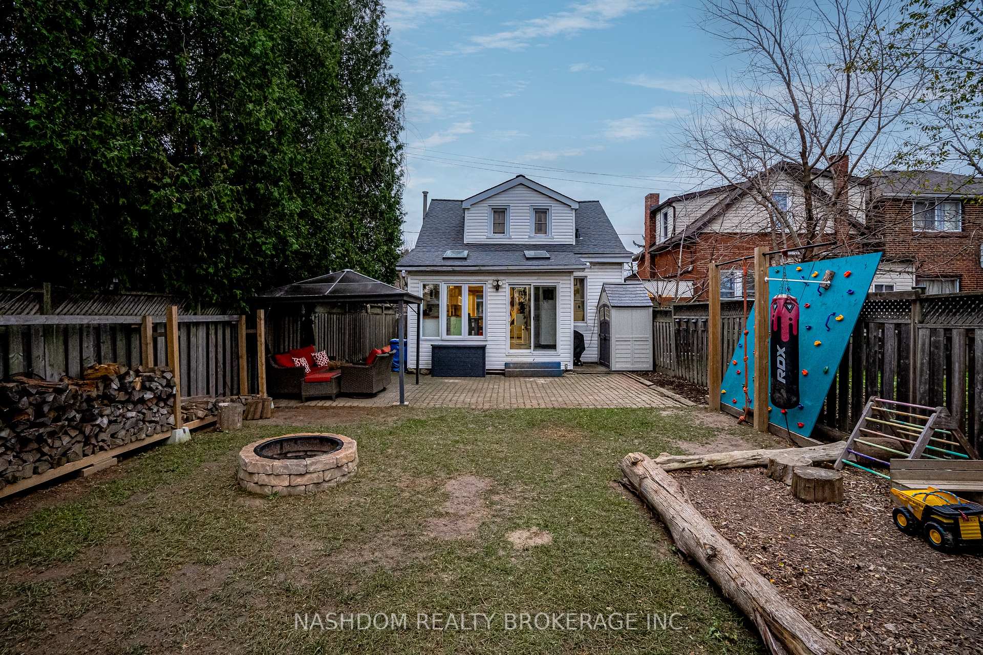 Photo 42 of 157 East 19th Street, Hamilton, Inch Park — HOMEH