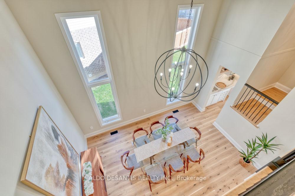 Photo 10 of 127 Rockledge Drive, Hamilton, Rural Glanbrook — HOMEH