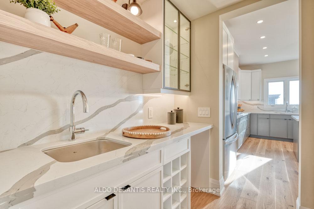 Photo 11 of 127 Rockledge Drive, Hamilton, Rural Glanbrook — HOMEH