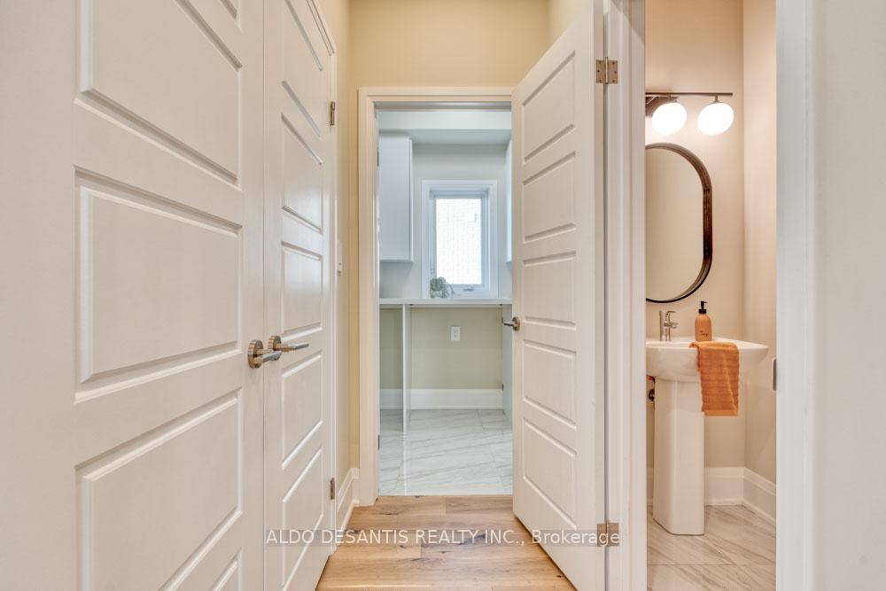 Photo 22 of 127 Rockledge Drive, Hamilton, Rural Glanbrook — HOMEH