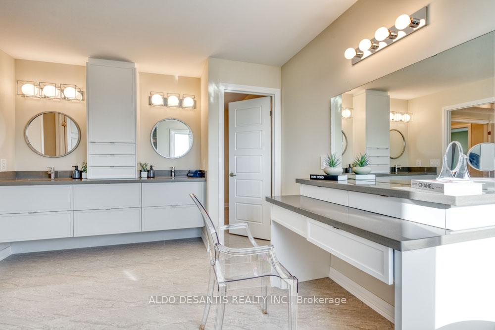 Photo 29 of 127 Rockledge Drive, Hamilton, Rural Glanbrook — HOMEH