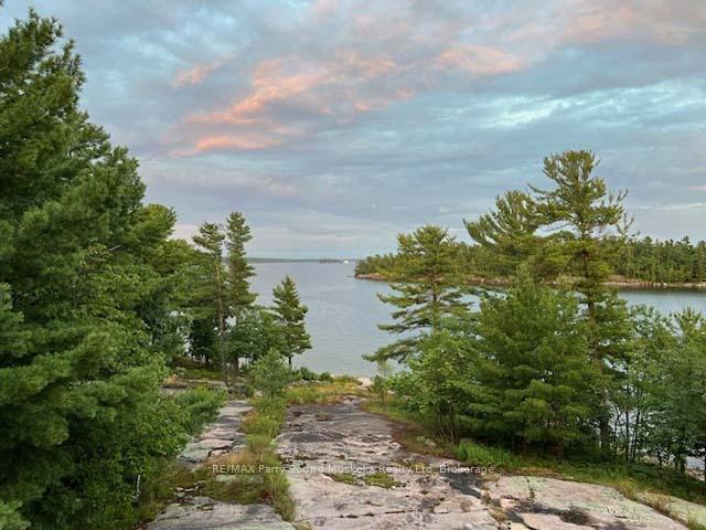 Photo 6 of 43 Linda Lane E, Carling — HOMEH