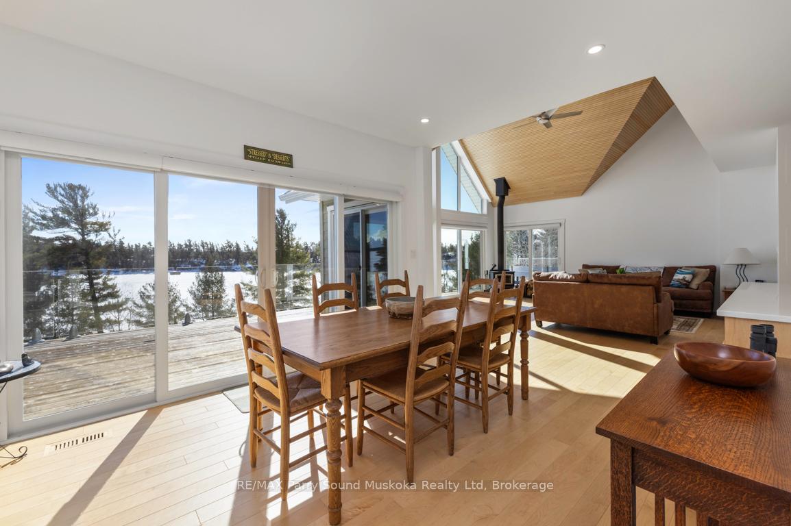Photo 15 of 43 Linda Lane E, Carling — HOMEH