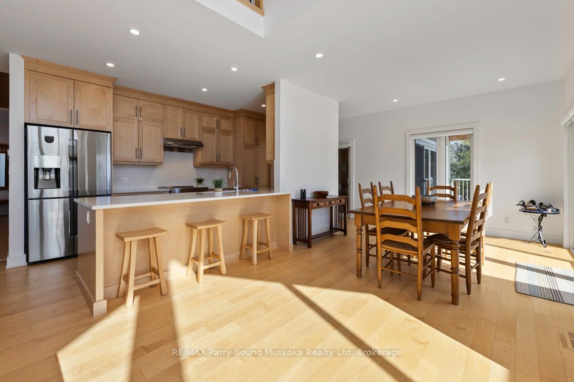 Photo 17 of 43 Linda Lane E, Carling — HOMEH