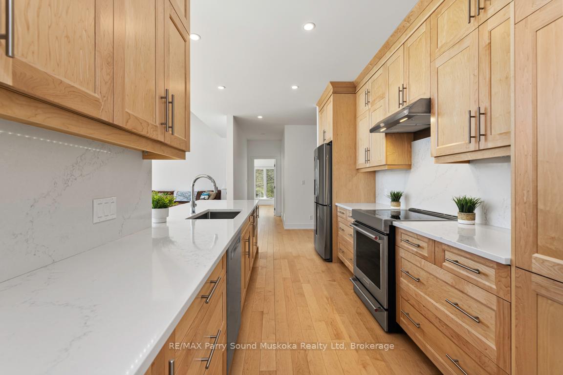 Photo 21 of 43 Linda Lane E, Carling — HOMEH
