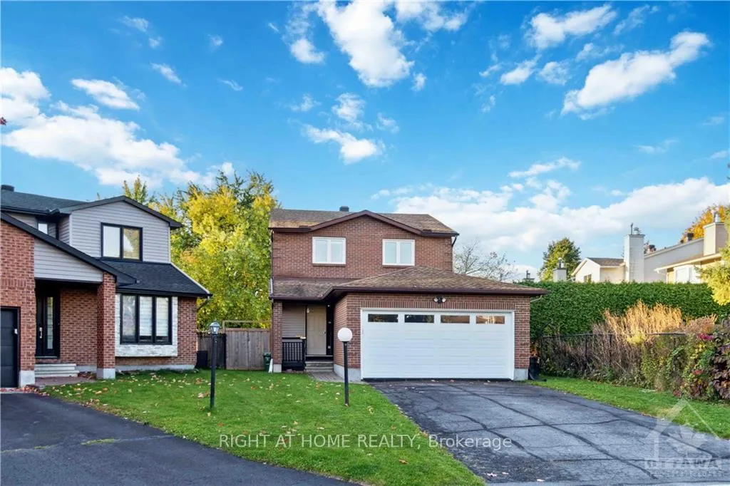Photo 1 of 6 Shadetree Crescent, Ottawa, Borden Farm/Stewart Farm/Carleton Heights/Parkwood Hills — HOMEH