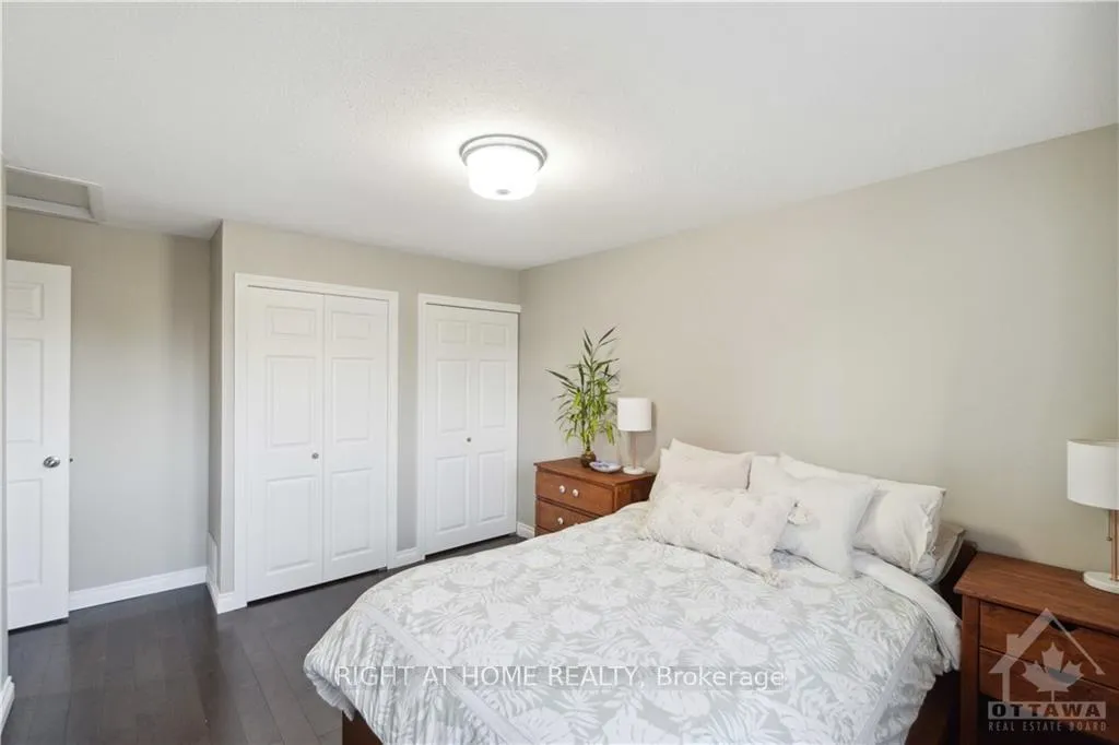 Photo 9 of 6 Shadetree Crescent, Ottawa, Borden Farm/Stewart Farm/Carleton Heights/Parkwood Hills — HOMEH
