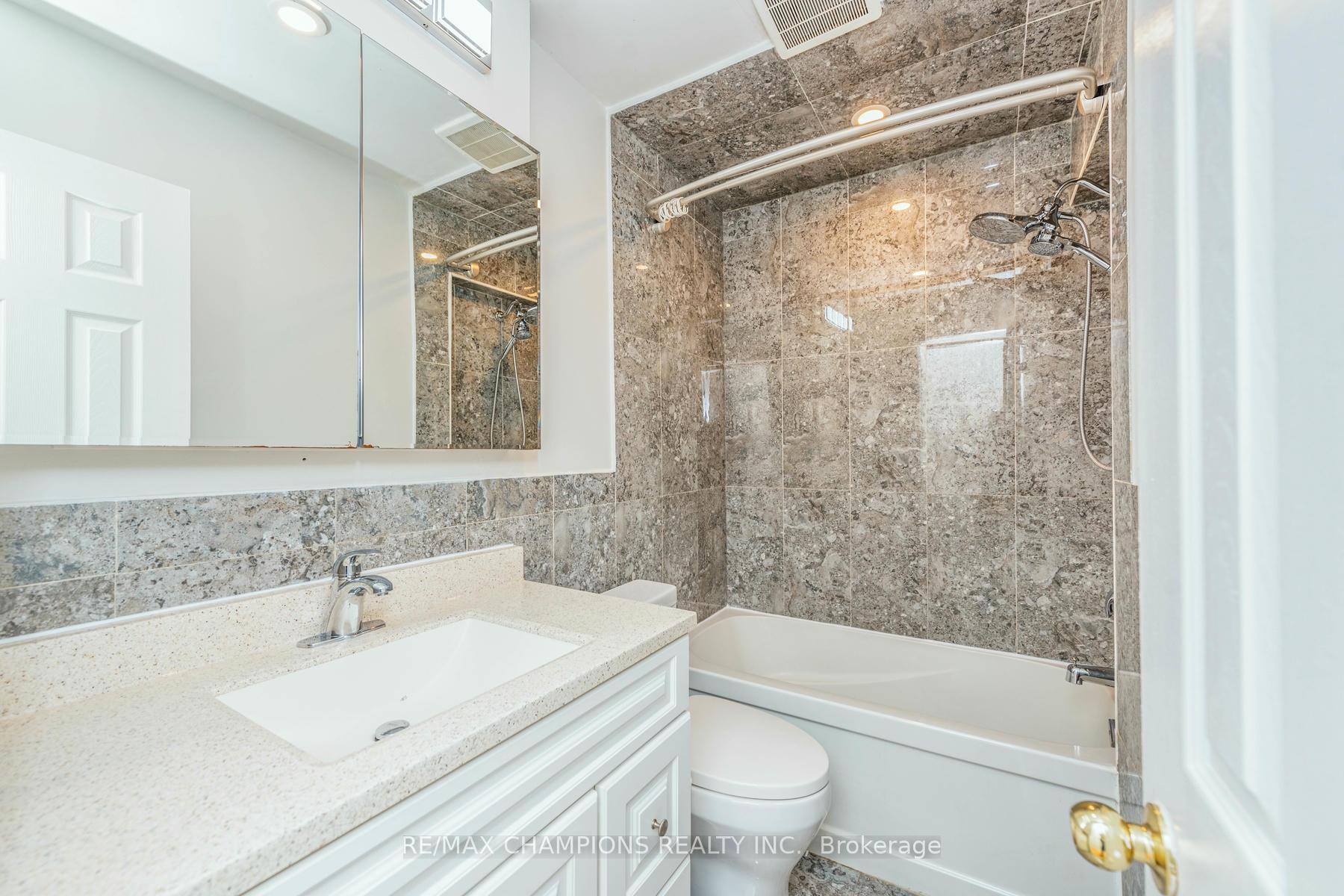 Photo 13 of 53 Jellicoe Crescent, Brampton, Northgate — HOMEH
