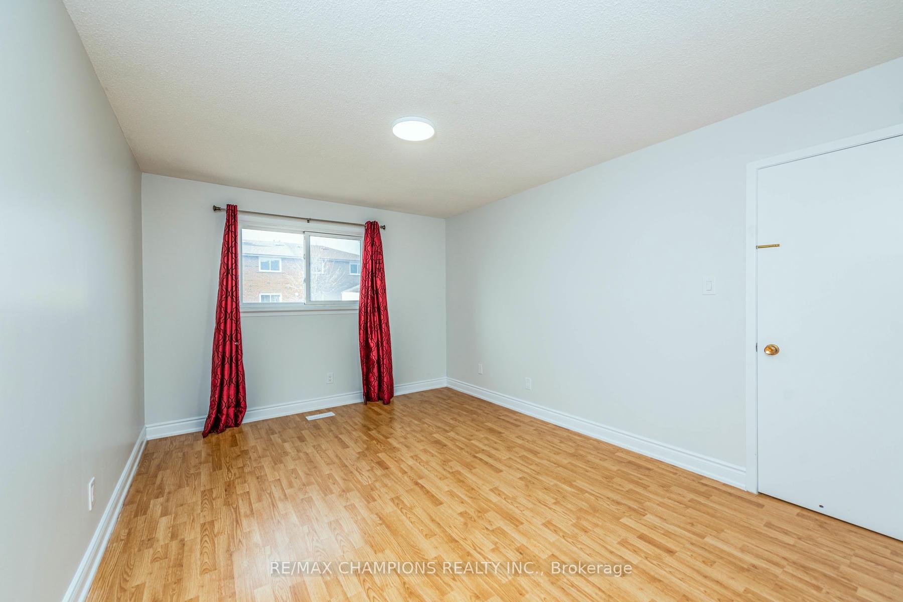 Photo 19 of 53 Jellicoe Crescent, Brampton, Northgate — HOMEH