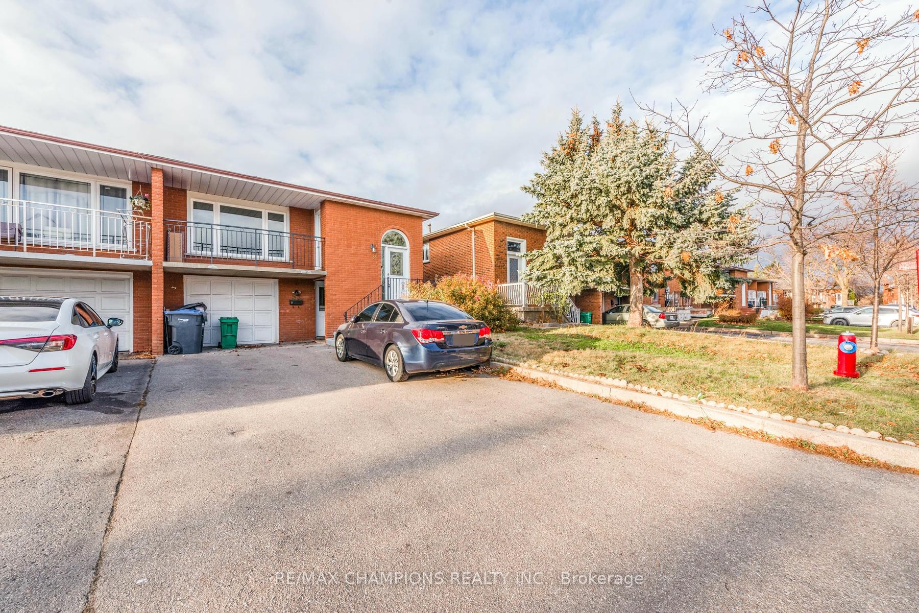 Photo 33 of 53 Jellicoe Crescent, Brampton, Northgate — HOMEH