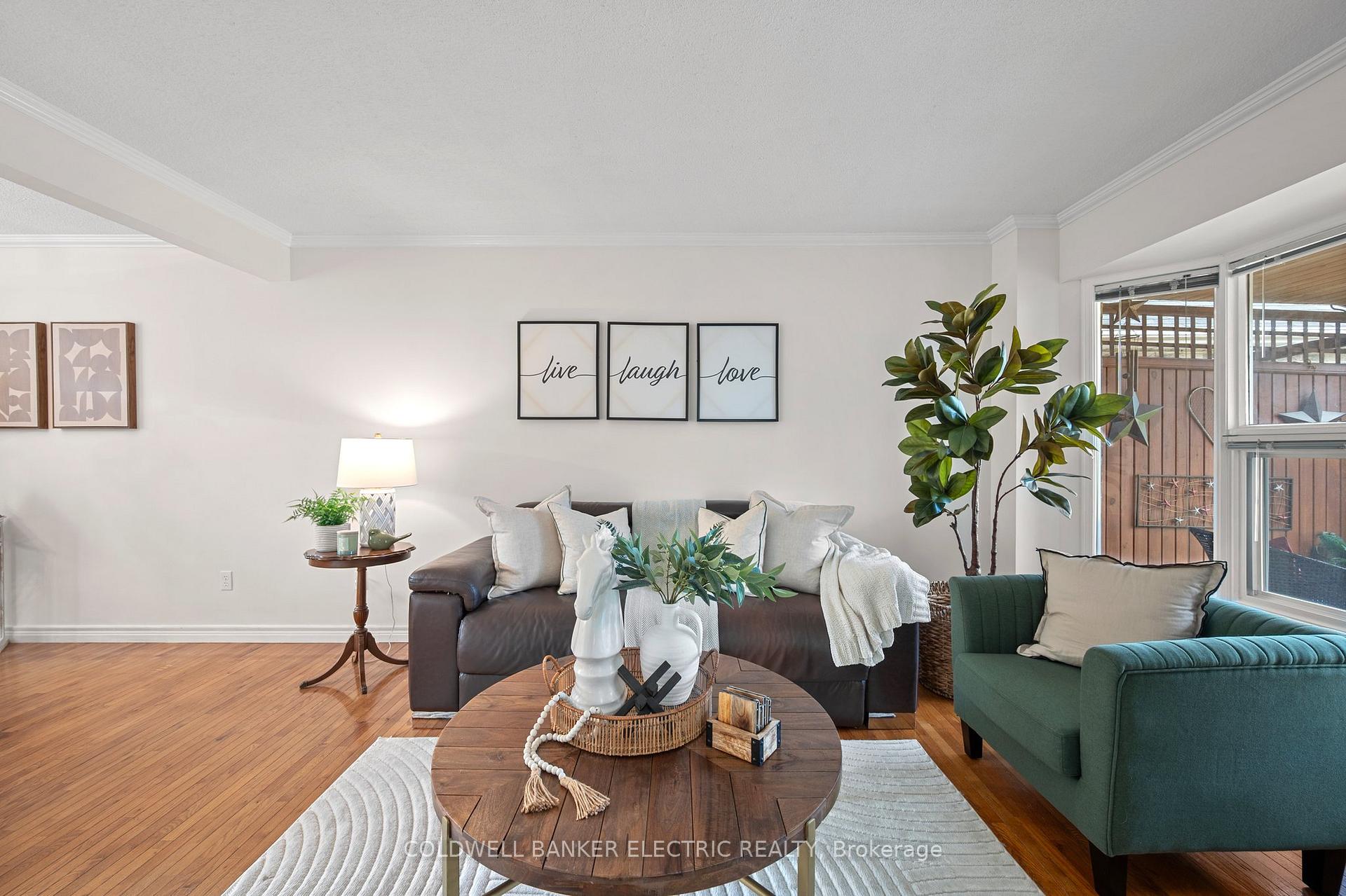Photo 3 of 55 Barnes Drive, Ajax, Central — HOMEH
