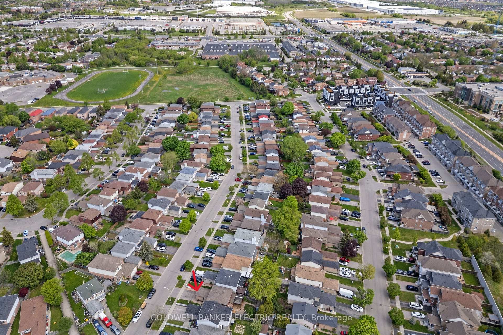 Photo 36 of 55 Barnes Drive, Ajax, Central — HOMEH