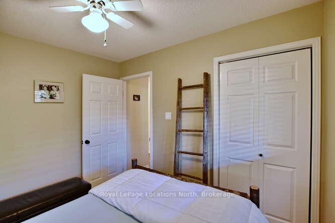 Photo 10 of 332 Mariners Way, Collingwood — HOMEH