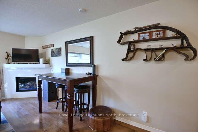 Photo 16 of 332 Mariners Way, Collingwood — HOMEH
