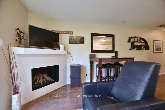 Photo 24 of 332 Mariners Way, Collingwood — HOMEH