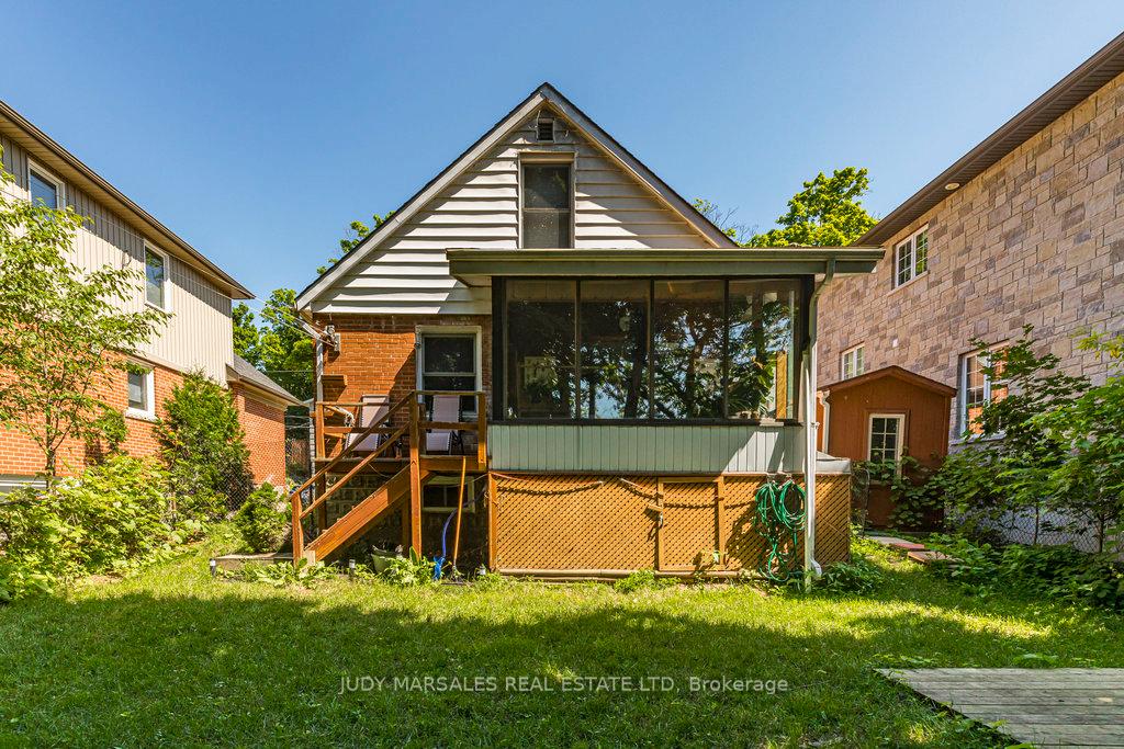 Photo 30 of 62 Alma Street, Hamilton, Dundas — HOMEH