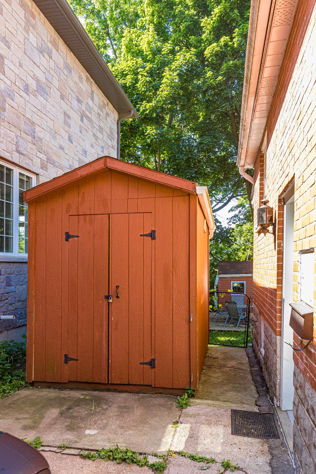 Photo 32 of 62 Alma Street, Hamilton, Dundas — HOMEH