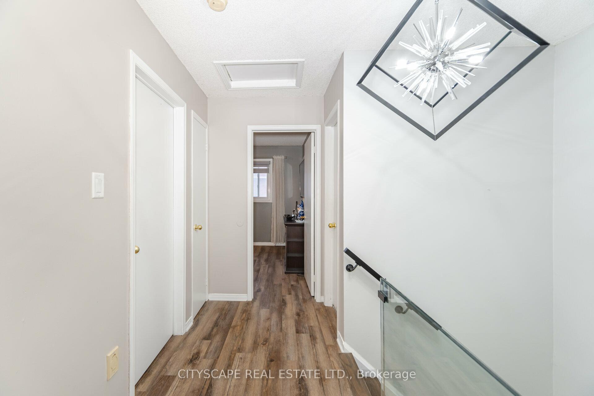 Photo 19 of 90 Toba Crescent, Brampton, Heart Lake East — HOMEH