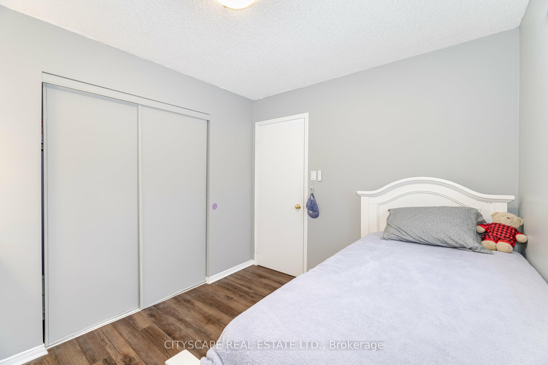 Photo 25 of 90 Toba Crescent, Brampton, Heart Lake East — HOMEH