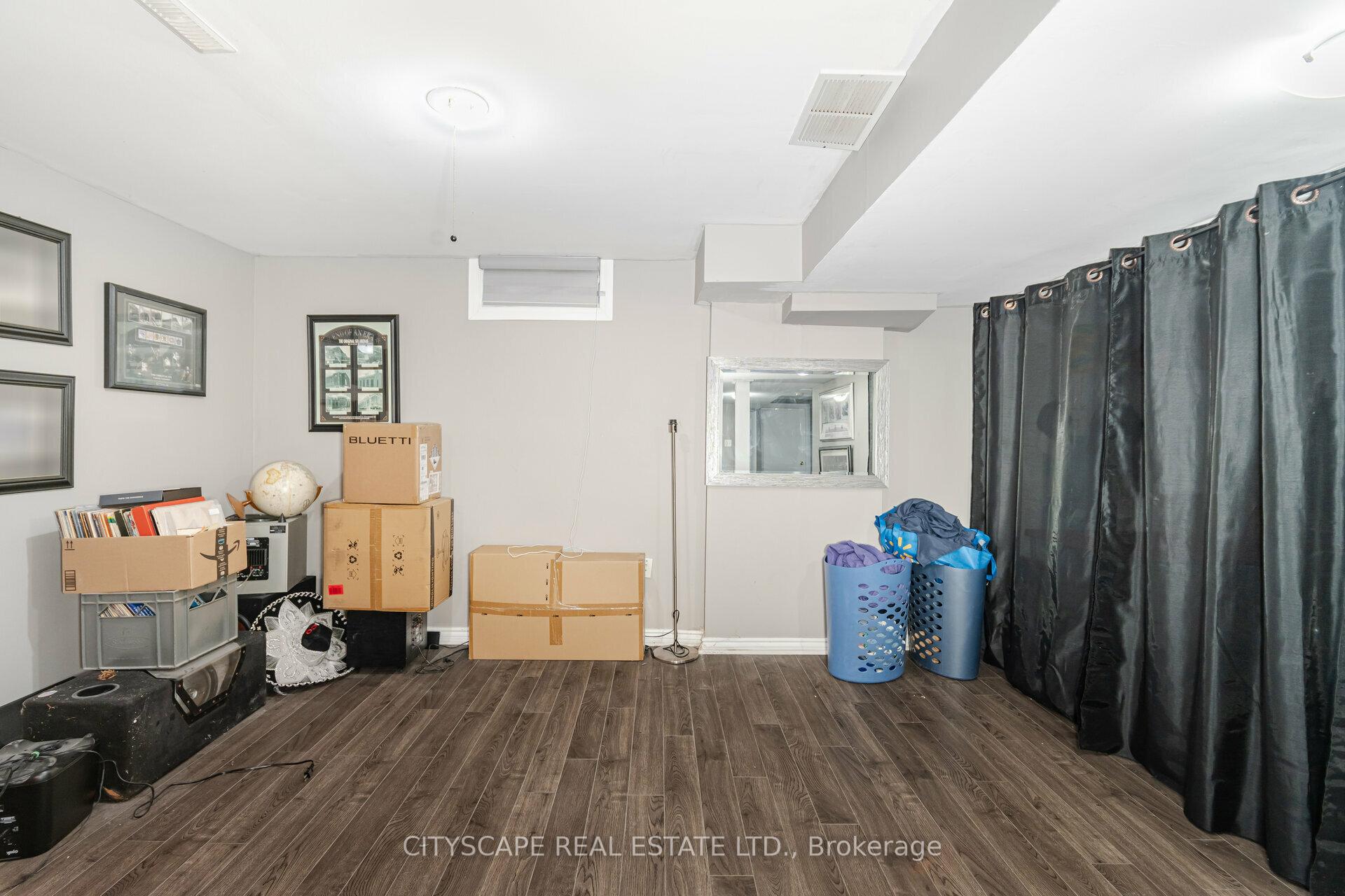 Photo 30 of 90 Toba Crescent, Brampton, Heart Lake East — HOMEH