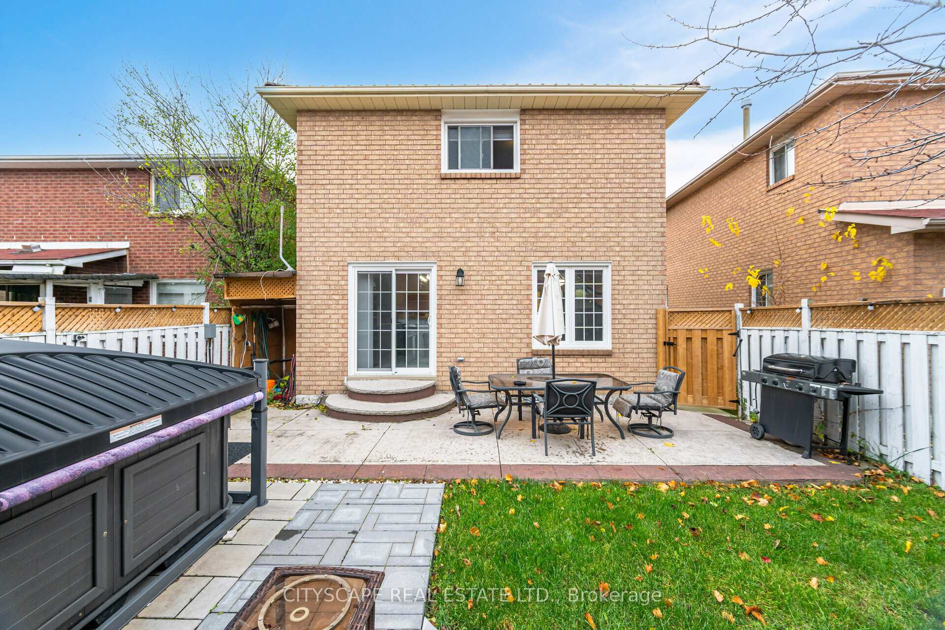 Photo 40 of 90 Toba Crescent, Brampton, Heart Lake East — HOMEH