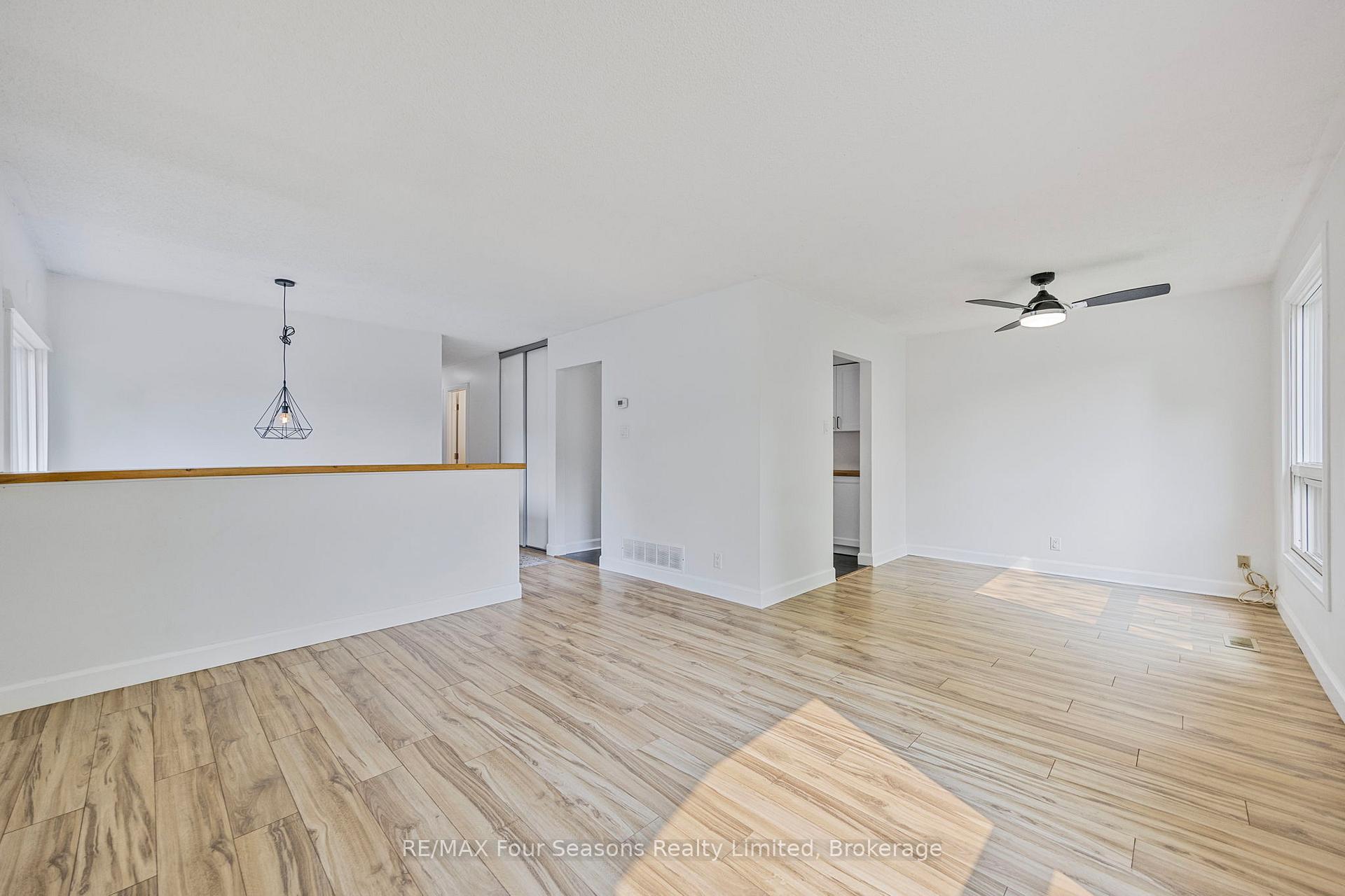 Photo 8 of 68 Courtice Crescent, Collingwood — HOMEH