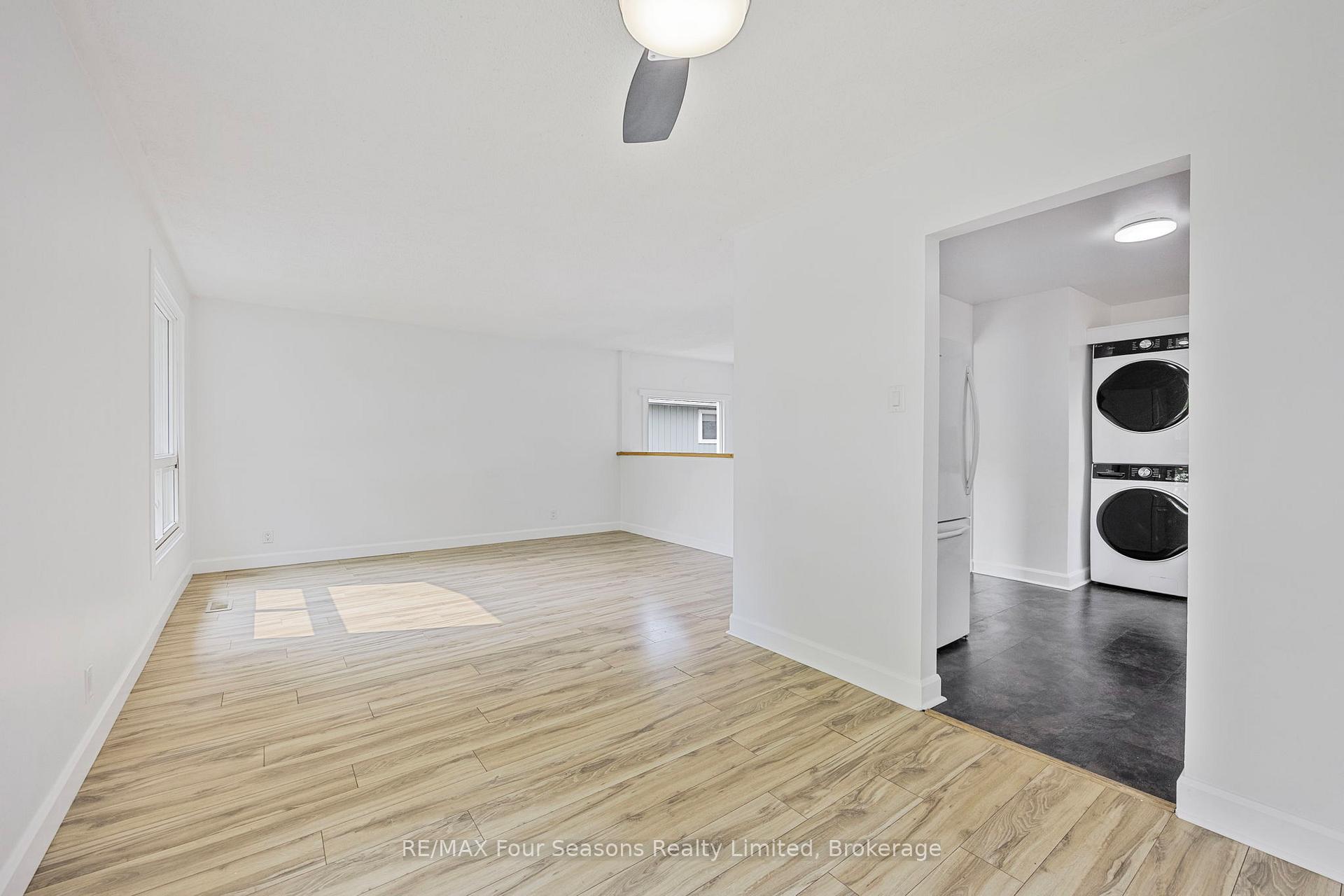 Photo 10 of 68 Courtice Crescent, Collingwood — HOMEH