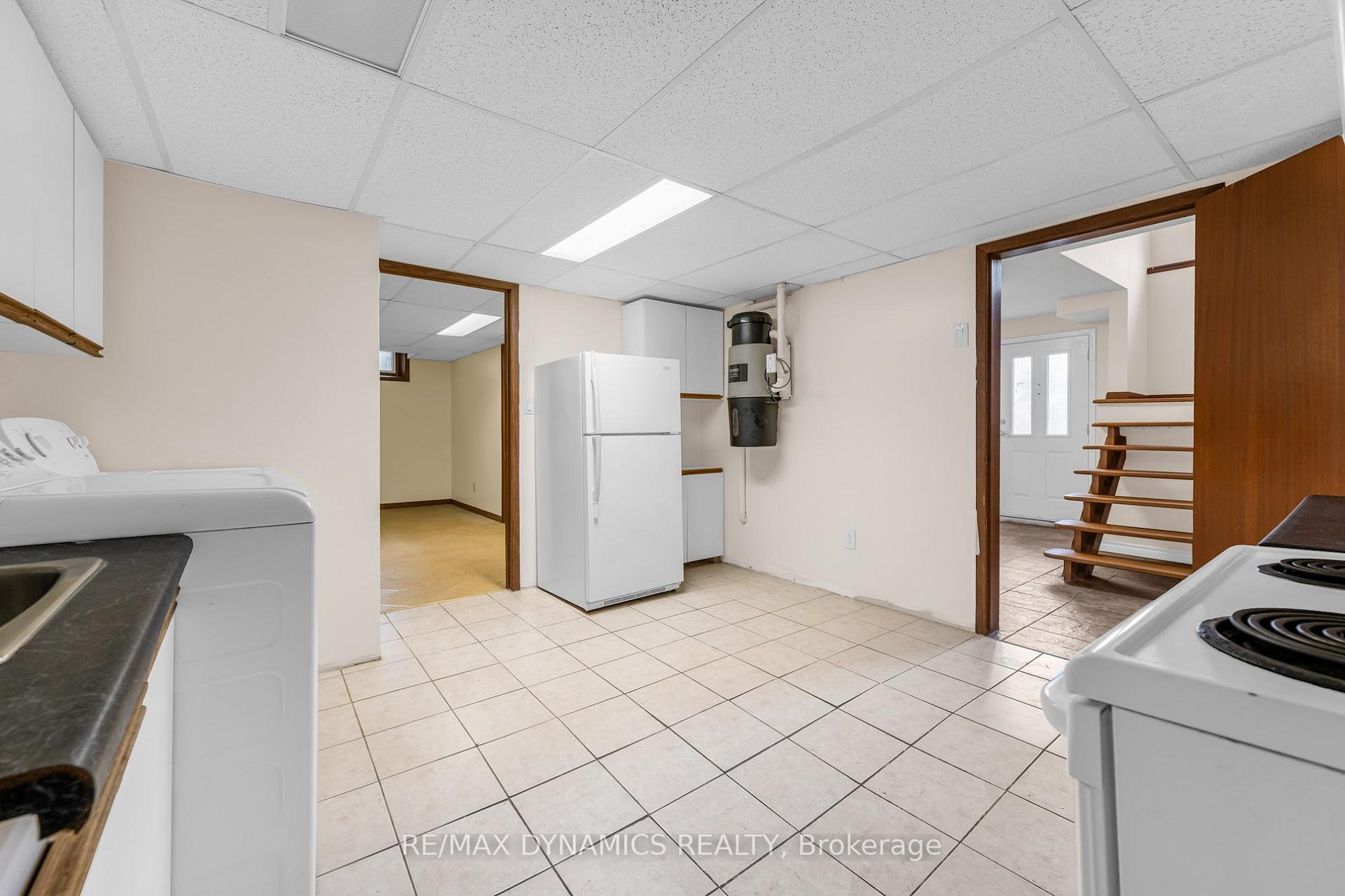 Photo 22 of 160 Woodside Drive, St. Catharines, Glendale/Glenridge — HOMEH