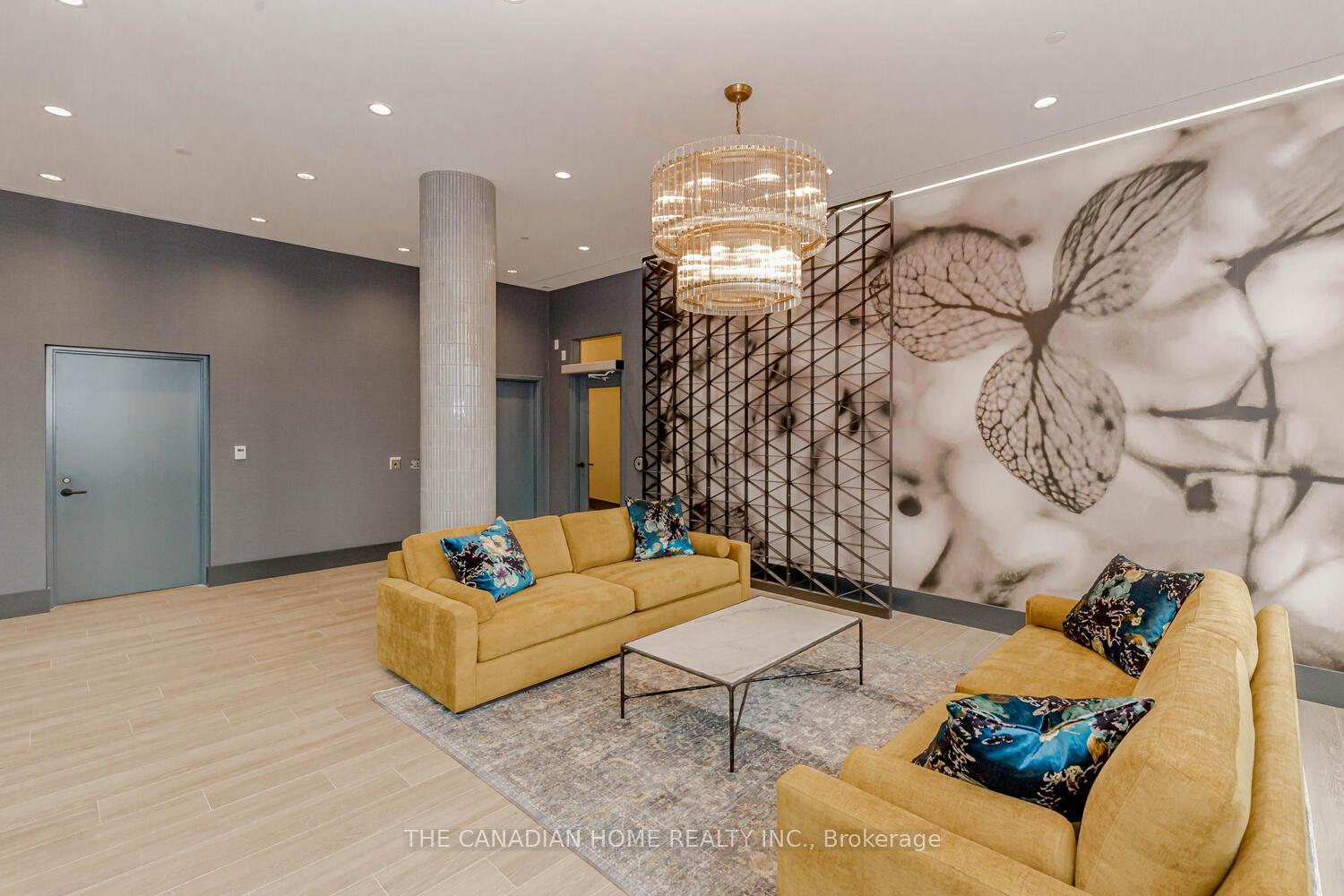 Photo 5 of Unit 209, 10 Lagerfield Drive, Brampton, Northwest Brampton — HOMEH