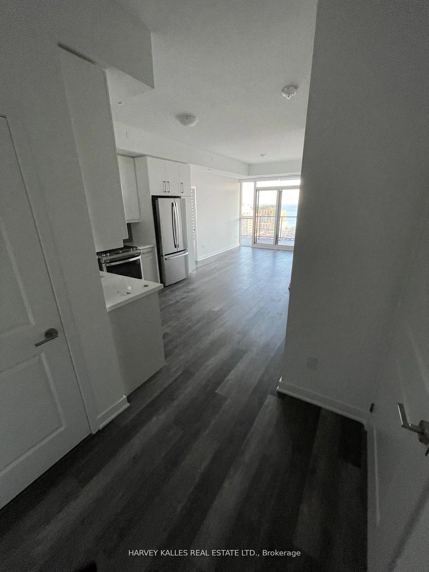 Photo 2 of Unit 1104, 2007 James Street, Burlington, Brant — HOMEH