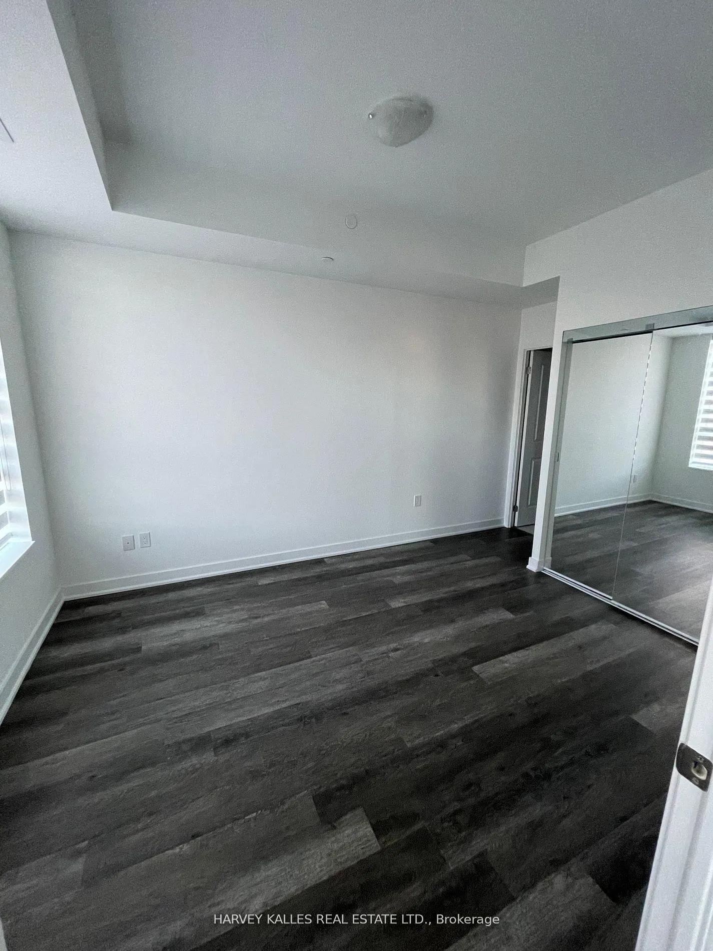 Photo 18 of Unit 1104, 2007 James Street, Burlington, Brant — HOMEH