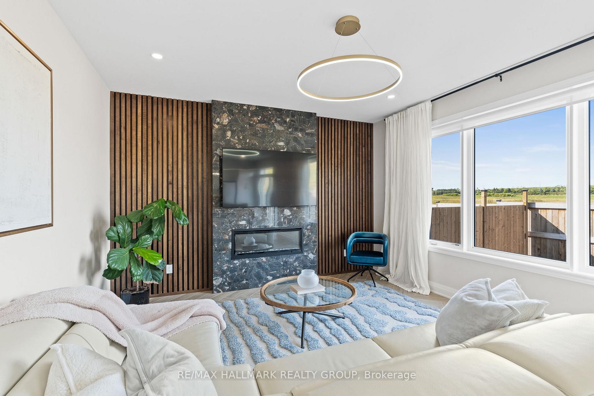 Photo 16 of 3000 Travertine Way, Ottawa, Barrhaven - Half Moon Bay — HOMEH