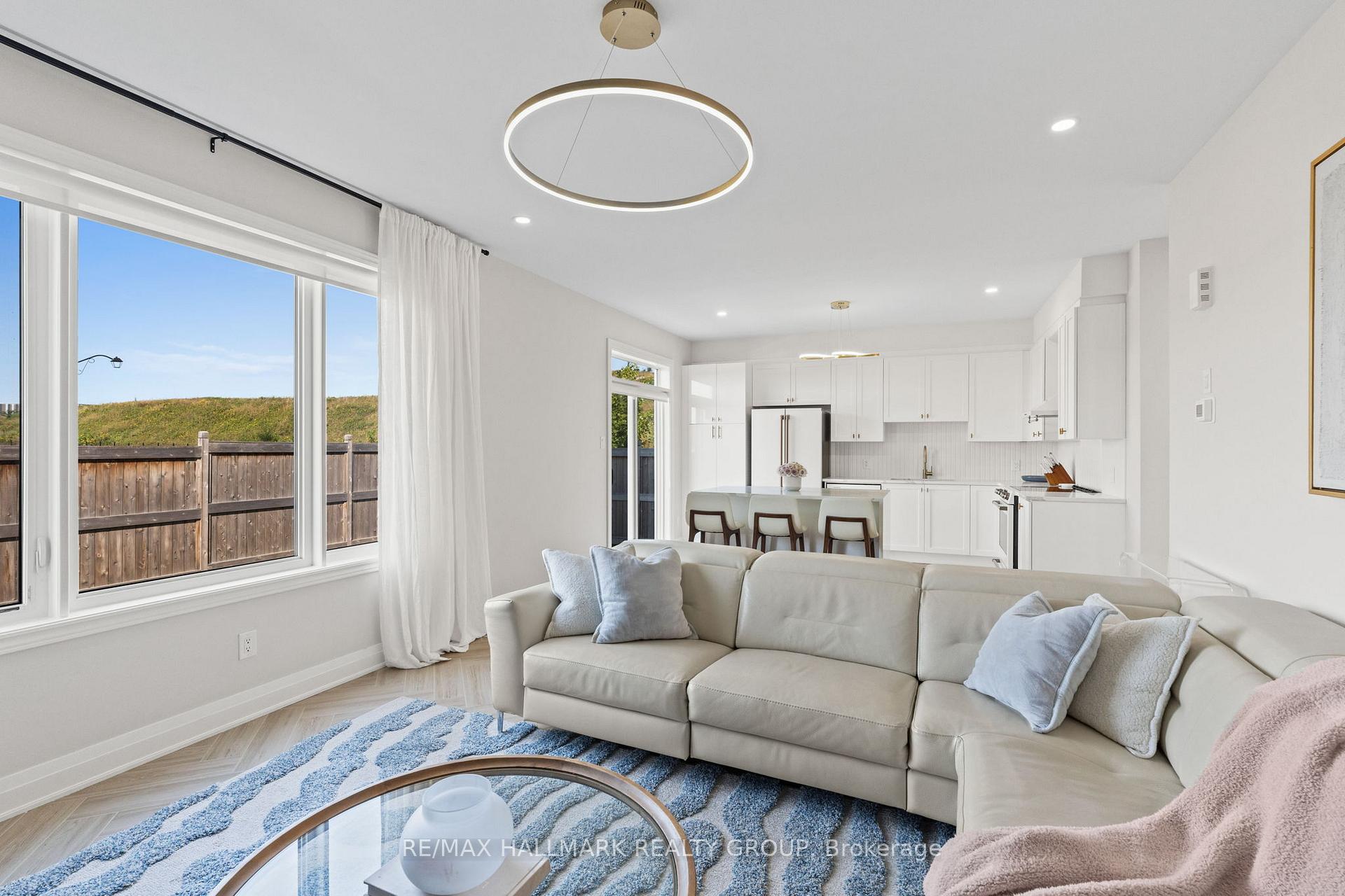 Photo 18 of 3000 Travertine Way, Ottawa, Barrhaven - Half Moon Bay — HOMEH