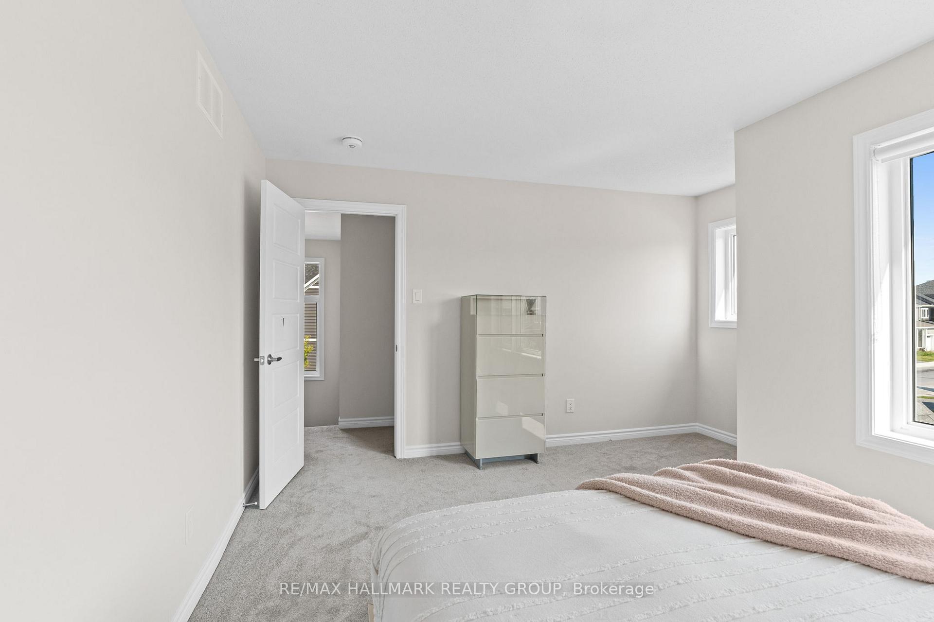 Photo 28 of 3000 Travertine Way, Ottawa, Barrhaven - Half Moon Bay — HOMEH