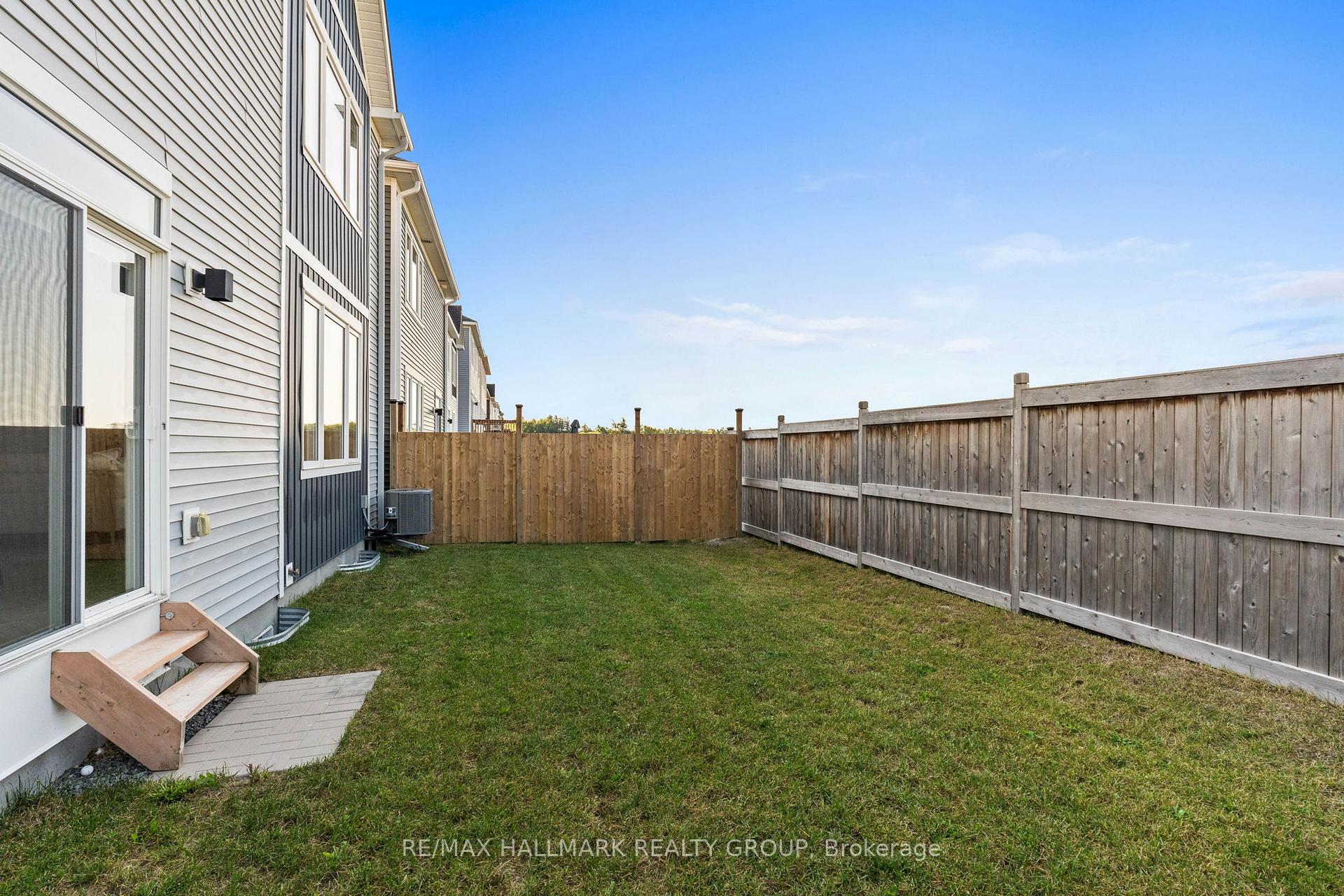 Photo 34 of 3000 Travertine Way, Ottawa, Barrhaven - Half Moon Bay — HOMEH