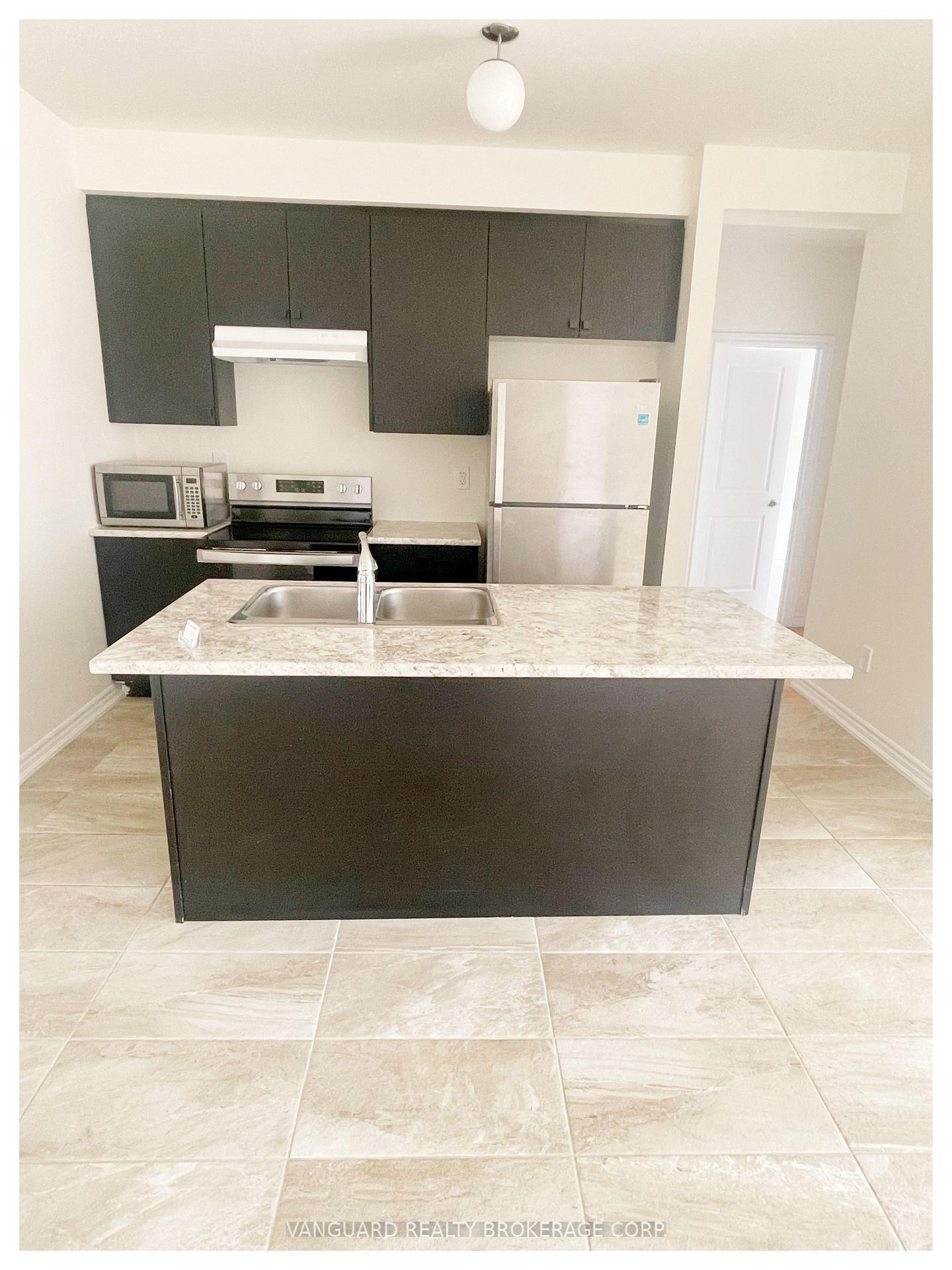 Photo 8 of Unit Main, 31 Bannister Road, Barrie, Rural Barrie Southeast — HOMEH