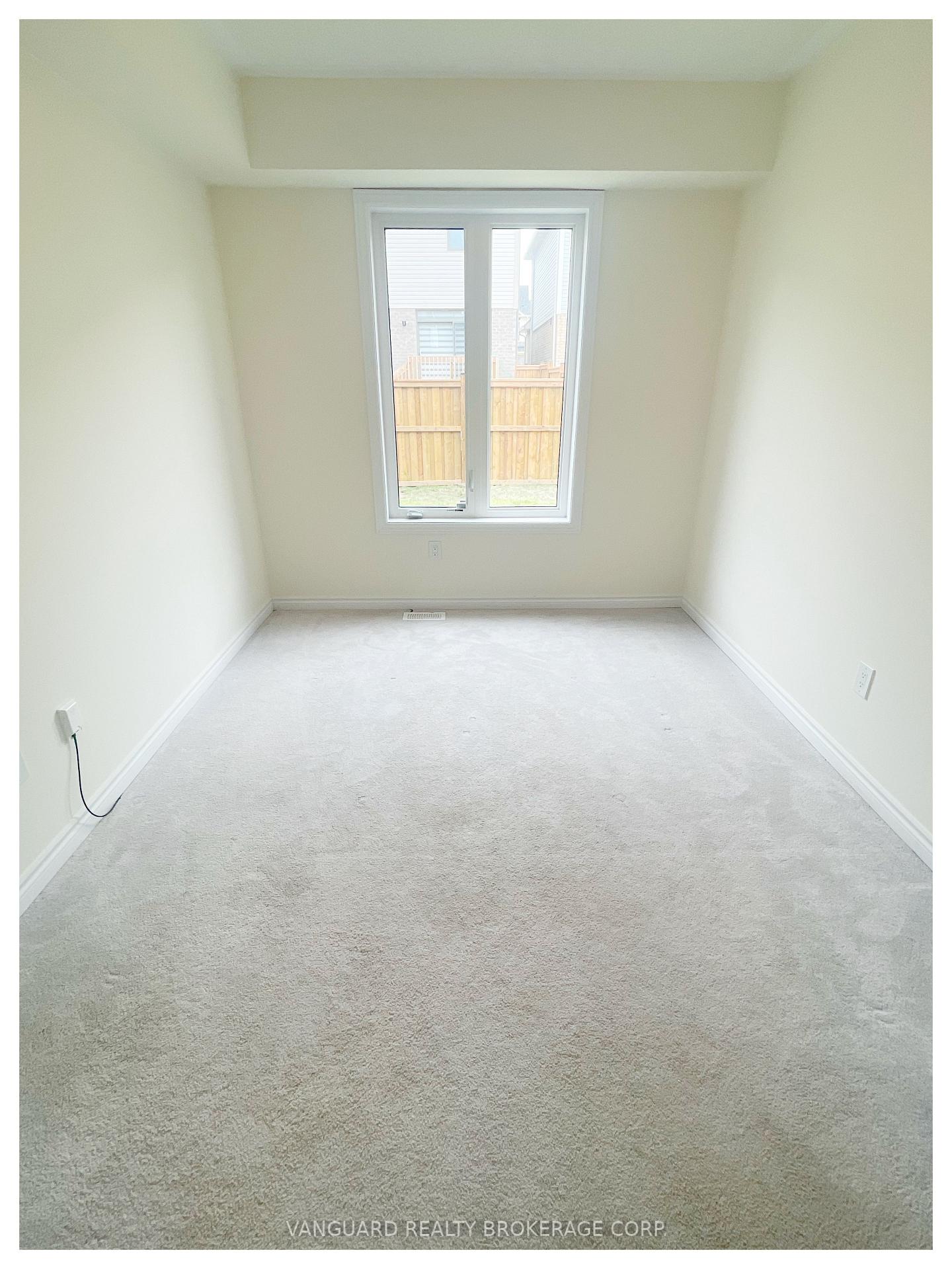 Photo 15 of Unit Main, 31 Bannister Road, Barrie, Rural Barrie Southeast — HOMEH