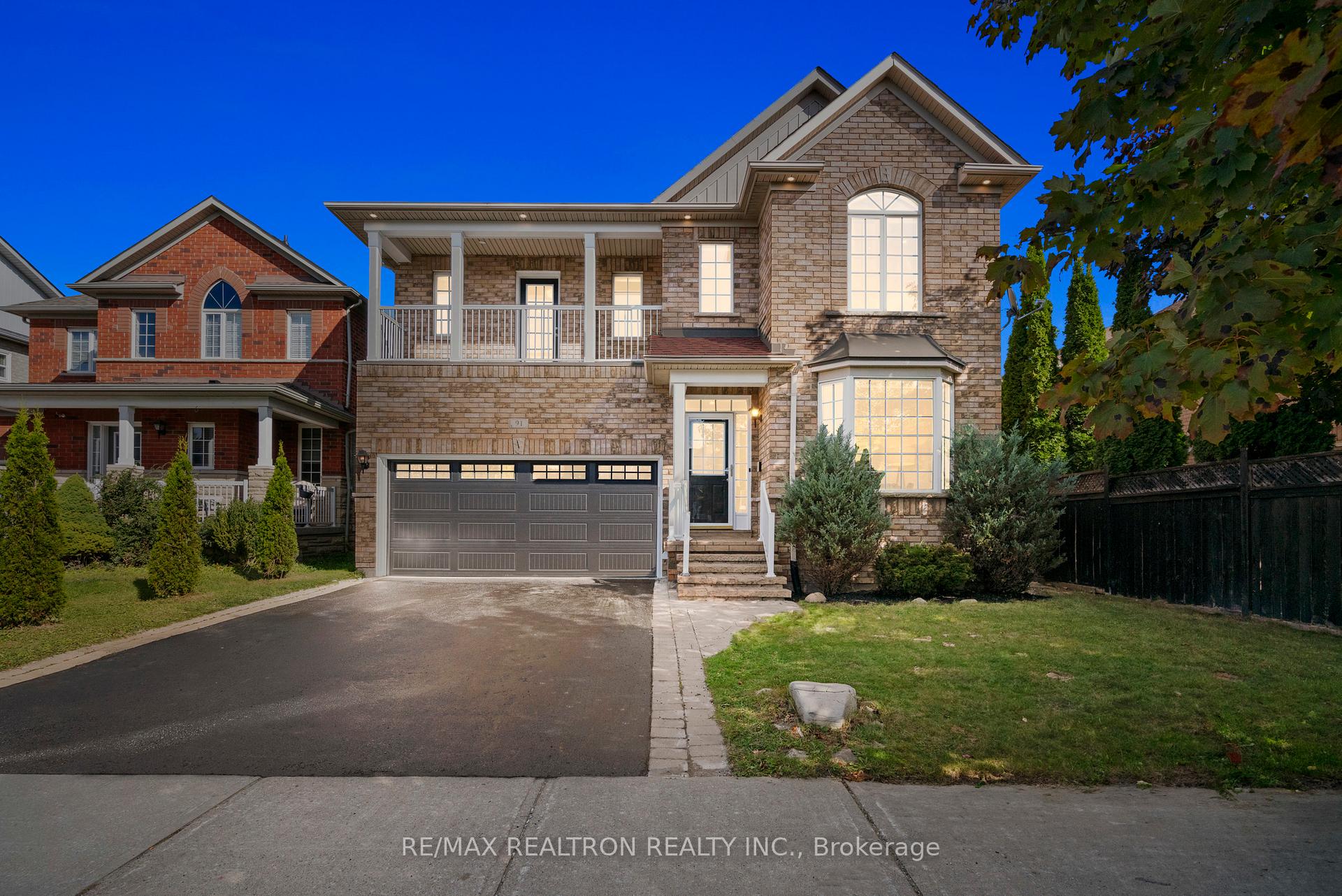 Front of Unit Main, 91 Gateway Drive