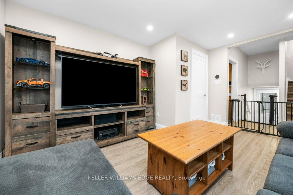 Photo 4 of 678 Brighton Avenue, Hamilton, Parkview — HOMEH